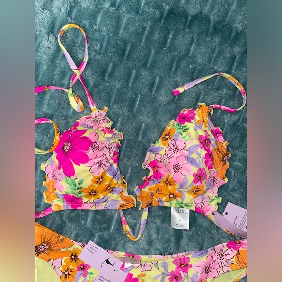 Wild fable floral two piece set - Picture 2 of 7